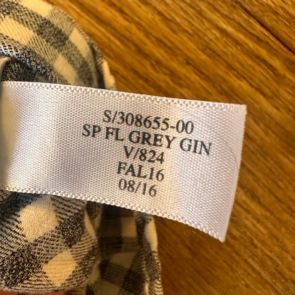 Banana Republic Luxe Flannel Button Up Mens L Camden Fit Gingham Grey Casual